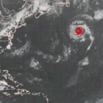 Weak sub-tropical storm heads north Weak sub-tropical storm heads north